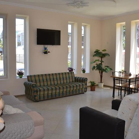Bed and Breakfast Maka Ureki Exterior foto